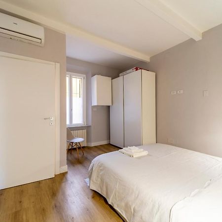 Armadillo House - Elegante Casa Vacanza A Parma Buitenkant foto